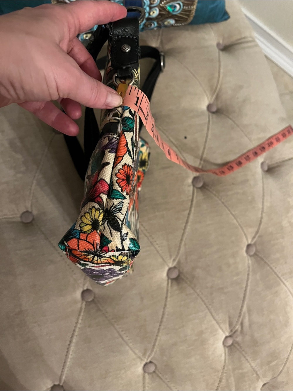 Sakroots Floral Multi-Color Crossbody Bag/ Purse with Black Strap - Picture 5 of 7